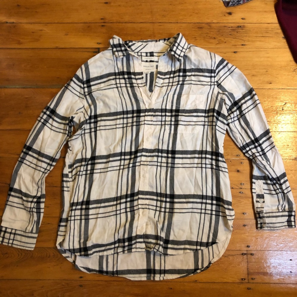 American Eagle Black and White Flannel